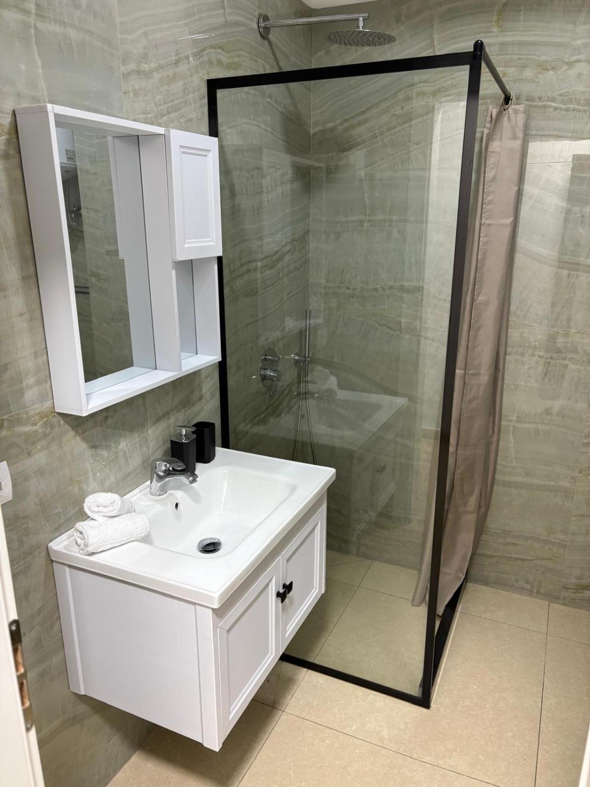 Shëngjin Megan Residence - Floor 3 المظهر الخارجي الصورة